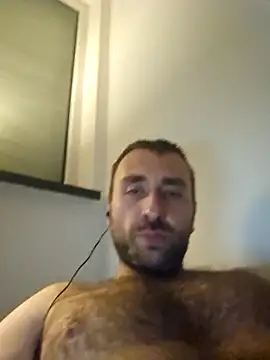 Snapshot of TIGERRR86 chatting on September 21, 9:49 pm TIGERRR86 online show from September 21, 9:49 pm