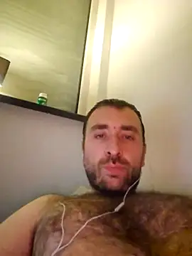 Snapshot of TIGERRR86 chatting on October 18, 10:54 pm TIGERRR86 online show from October 18, 10:54 pm