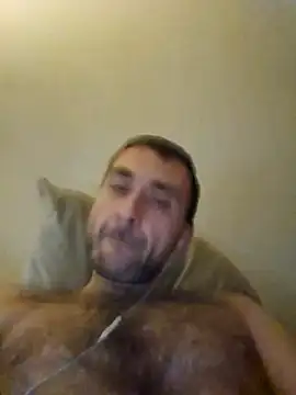 Snapshot of TIGERRR86 chatting on October 31, 9:49 pm TIGERRR86 online show from October 31, 9:49 pm