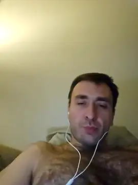 Snapshot of TIGERRR86 chatting on November 24, 10:31 pm TIGERRR86 online show from November 24, 10:31 pm