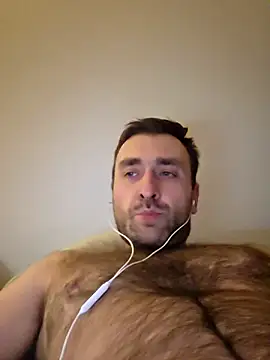 Snapshot of TIGERRR86 chatting on February 7, 11:52 pm TIGERRR86 online show from February 7, 11:52 pm