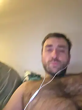 Snapshot of TIGERRR86 chatting on February 15, 9:22 pm TIGERRR86 online show from February 15, 9:22 pm