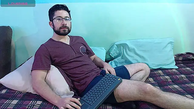 teddy foster online show from February 6, 1:10 pm