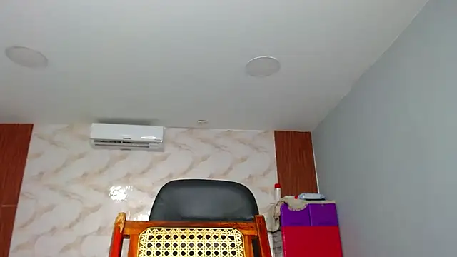 Snapshot of George_Dominator chatting on January 24, 9:15 pm George Dominator online show from January 24, 9:15 pm