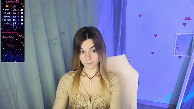 Snapshot of Sweet_me_ chatting on December 10, 11:00 am Sweet me online show from December 10, 11:00 am