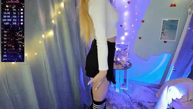 Snapshot of Sweet_me_ chatting on January 12, 7:11 am Sweet me online show from January 12, 7:11 am