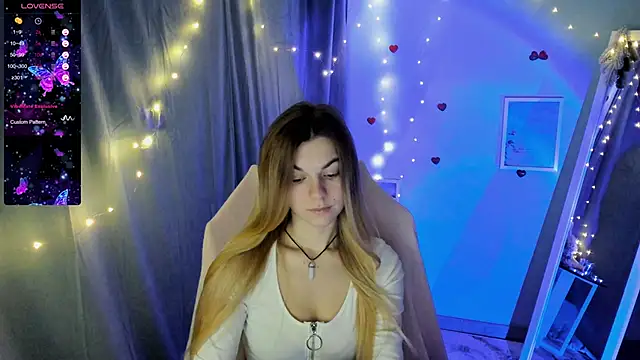 Snapshot of Sweet_me_ chatting on January 16, 6:56 am Sweet me online show from January 16, 6:56 am