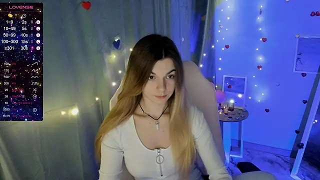 Snapshot of Sweet_me_ chatting on March 10, 10:26 am Sweet me online show from March 10, 10:26 am