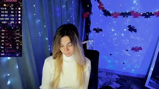 Sweet me  online show from November 2, 7:00 am