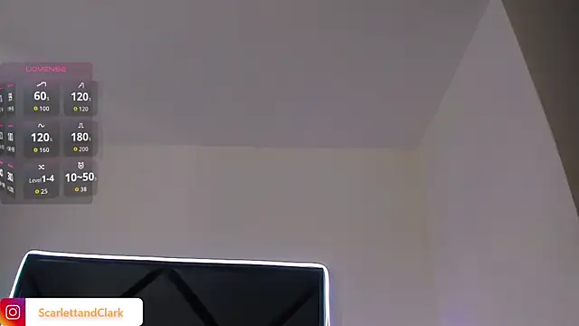 ScarlettAndClark online show from October 27, 8:35 pm