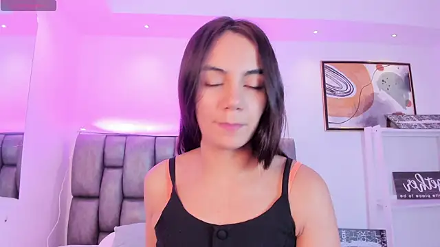 martina mancini online show from September 25, 1:15 pm