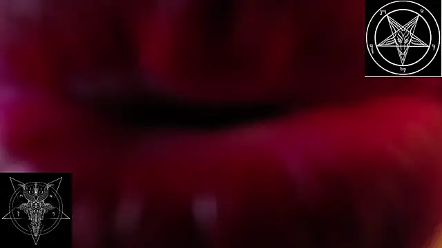 Snapshot of Domina_Lilith chatting on July 26, 4:20 am Domina Lilith online show from July 26, 4:20 am
