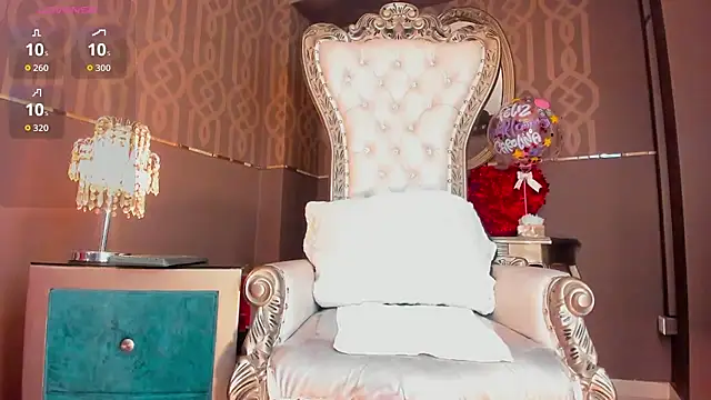 Snapshot of Janna_Rousse_ chatting on December 5, 12:47 pm Janna Rousse online show from December 5, 12:47 pm