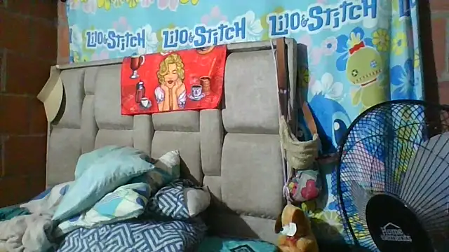 Snapshot of Nadia_Monroe chatting on May 27, 11:07 am Nadia Monroe online show from May 27, 11:07 am