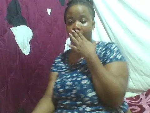 Snapshot of big-clts chatting on November 7, 9:59 pm big-clts online show from November 7, 9:59 pm