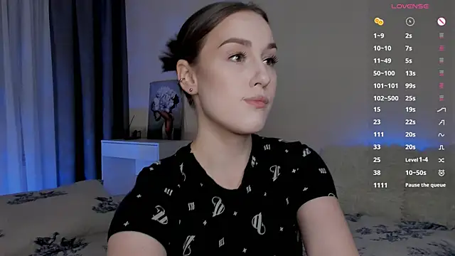 Snapshot of _RocketWay_ chatting on January 12, 7:31 pm RocketWay online show from January 12, 7:31 pm