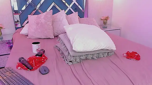 Miakhalifa 7 online show from February 24, 2:48 pm