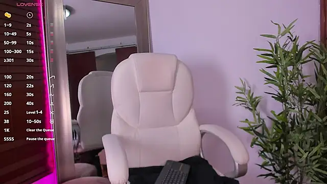 Irina bx online show from November 6, 8:32 pm