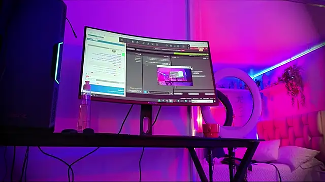 albaismynameX online show from March 17, 12:19 pm