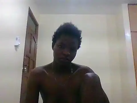 Snapshot of hotgal1112 chatting on September 27, 1:43 am hotgal1112 online show from September 27, 1:43 am