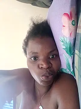 Snapshot of hotgal1112 chatting on November 5, 10:04 am hotgal1112 online show from November 5, 10:04 am