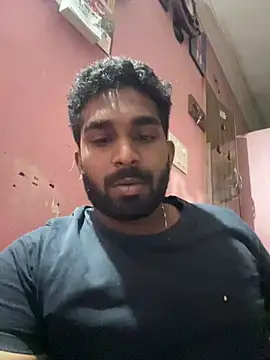 Snapshot of Handsomehunk_4U chatting on January 5, 5:30 pm Handsomehunk 4U online show from January 5, 5:30 pm