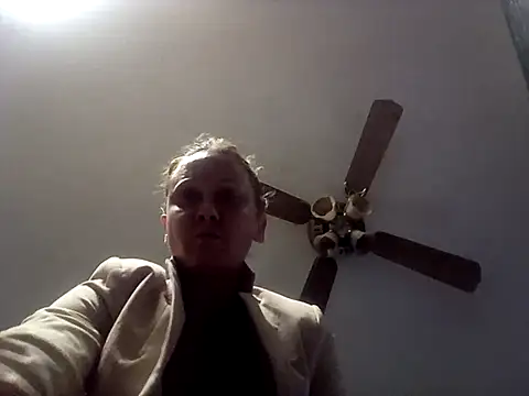 SexyB214 online show from September 27, 11:59 am