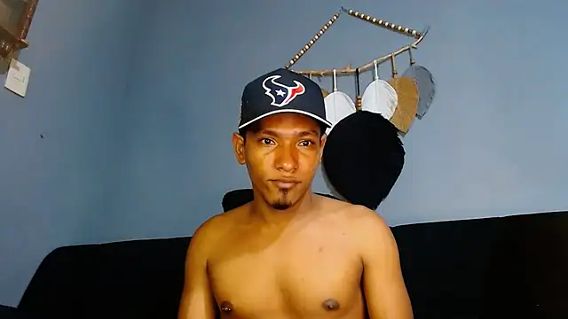 Grandeygruesa1 online show from December 27, 11:42 pm