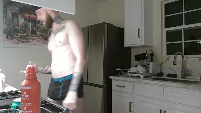 NatalieKneals online show from November 17, 5:46 am