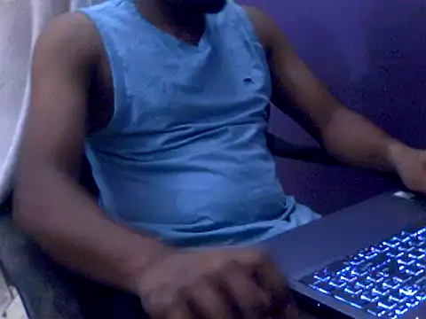 Snapshot of akinston chatting on July 26, 4:31 am akinston online show from July 26, 4:31 am