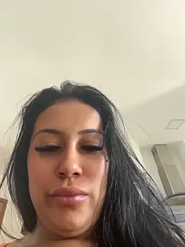 Snapshot of Miss_Racheal_BR chatting on May 20, 12:33 pm Miss Racheal BR online show from May 20, 12:33 pm