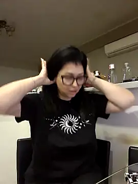 Milf Abigail online show from October 29, 2:14 am