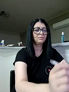 Milf Abigail online show from March 13, 1:01 am