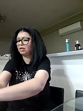 Milf Abigail online show from March 15, 2:50 am