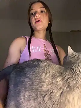 Alicia ALICIA online show from December 20, 6:15 pm