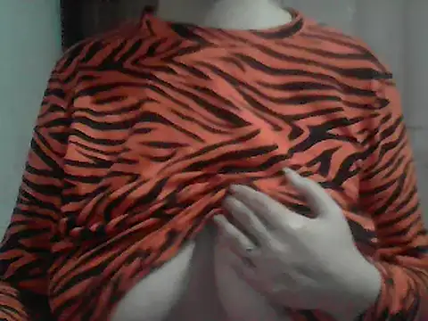 AnaXBerry online show from March 1, 6:32 pm