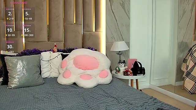 Snapshot of Gabriella_Wils chatting on December 17, 8:56 am Gabriella Wils online show from December 17, 8:56 am