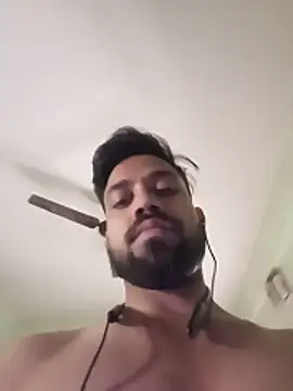 Snapshot of rockymumbai chatting on June 10, 6:12 am rockymumbai online show from June 10, 6:12 am