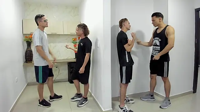 badguyss bisex online show from February 22, 7:47 pm