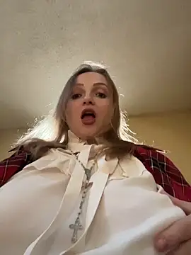 Snapshot of LadyTatiana_Madam chatting on January 16, 2:10 pm LadyTatiana Madam online show from January 16, 2:10 pm