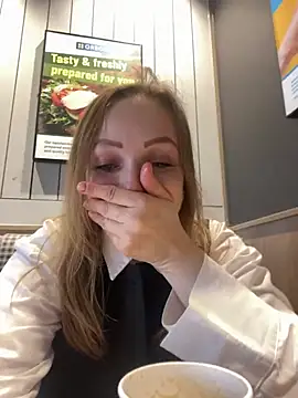 Snapshot of LadyTatiana_Madam chatting on February 8, 2:53 pm LadyTatiana Madam online show from February 8, 2:53 pm