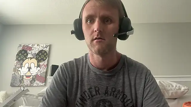 Snapshot of 25flyboy25 chatting on June 22, 6:27 pm 25flyboy25 online show from June 22, 6:27 pm