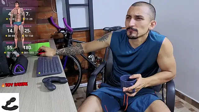 Marck Muscle online show from February 26, 12:09 am