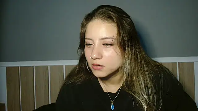 520 Loirex 741 online show from December 22, 3:55 am