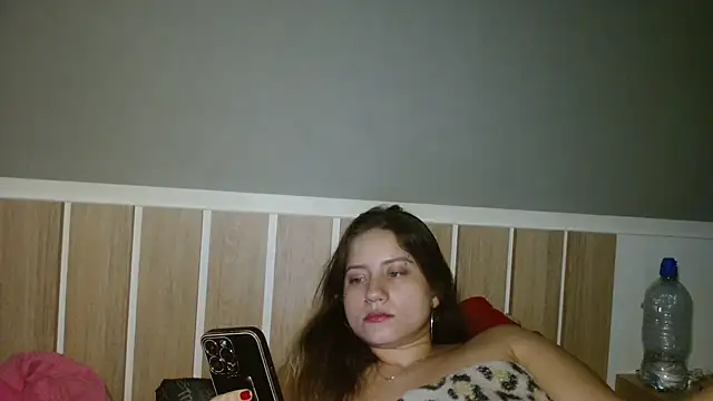 520 Loirex 741 online show from March 18, 9:43 pm