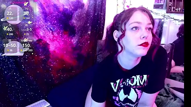 EverlyEster online show from February 2, 7:41 am