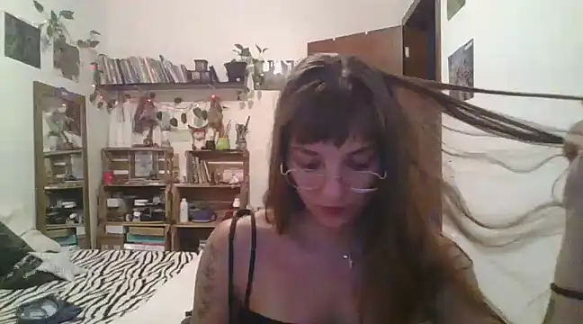 SweetyBabyDemon online show from December 7, 9:55 pm