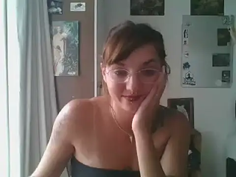 SweetyBabyDemon online show from February 19, 6:00 pm