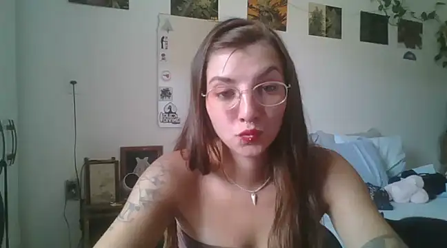 SweetyBabyDemon online show from March 15, 1:07 pm