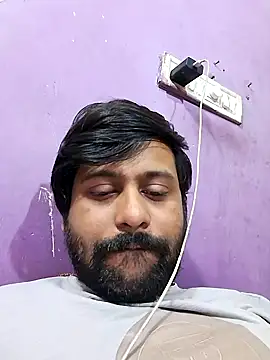 GlassBarge9 online show from February 6, 8:07 am